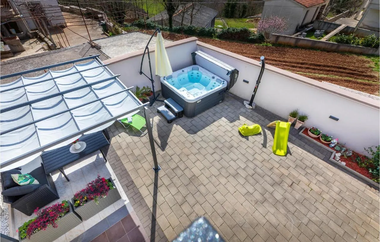 Amazing Home In Marcana With Jacuzzi Croatia