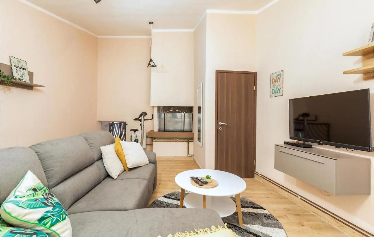 Amazing Home In Marcana With Jacuzzi 0*,  Croazia